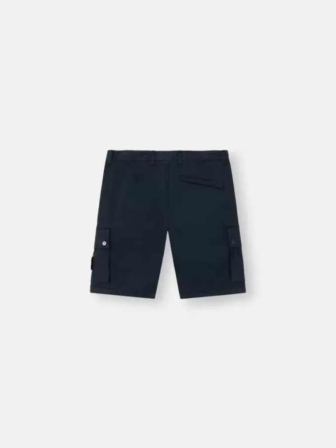 Bermuda slim fit con tasche con cerniera Bermuda slim fit con tasche con cerniera