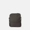 Borsa a sacca con tasche multiple e chiusura superiore con cerniera. Borsa a sacca con tasche multiple e chiusura superiore con cerniera.