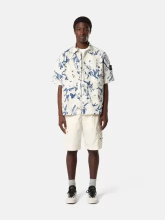 Camicia a maniche corte comoda con bottoni Camicia a maniche corte comoda con bottoni