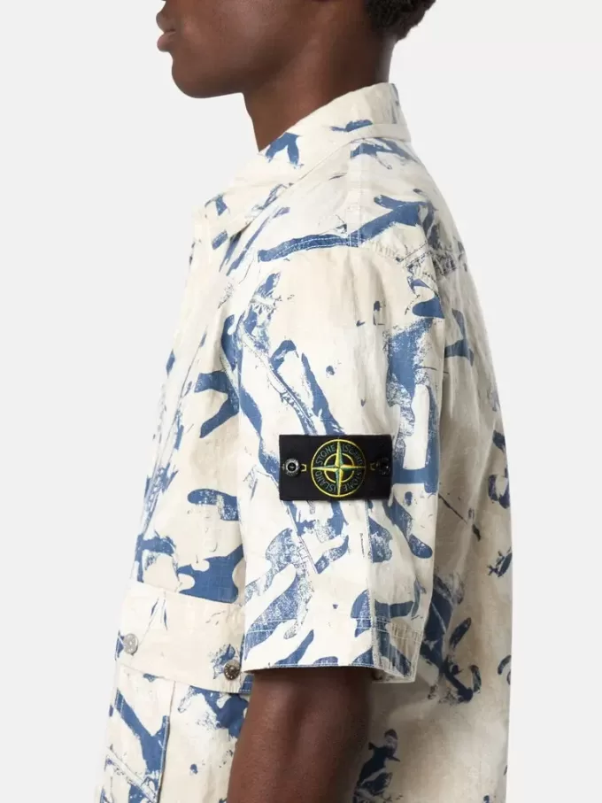 Camicia a maniche corte comoda con bottoni