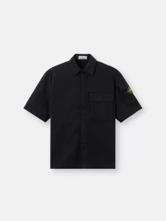 Camicia a maniche corte comoda con tasche sul petto e sulle maniche Camicia a maniche corte comoda con tasche sul petto e sulle maniche