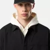 Camicia a maniche corte comoda con tasche sul petto e sulle maniche Camicia a maniche corte comoda con tasche sul petto e sulle maniche
