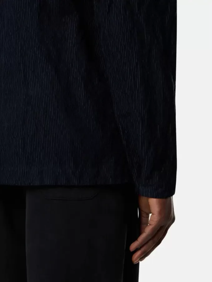 Camicia oversize comoda con tasca sul petto e cerniera a doppio cursore Camicia oversize comoda con tasca sul petto e cerniera a doppio cursore
