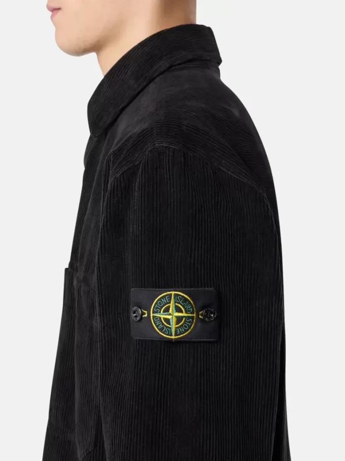 Camicia oversize comoda con tasche e chiusura a scatto