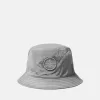 Cappello a secchiello con fodera in rete e ricamo Compass Cappello a secchiello con fodera in rete e ricamo Compass