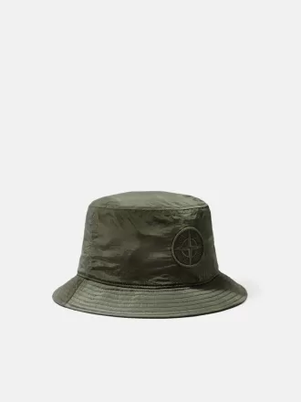 cappello a secchiello con fodera in rete e ricamo compass 1 2 330x440 - Cappello a secchiello con fodera in rete e ricamo Compass