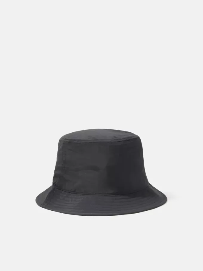 Cappello a secchiello con fodera in rete e ricamo Compass Cappello a secchiello con fodera in rete e ricamo Compass