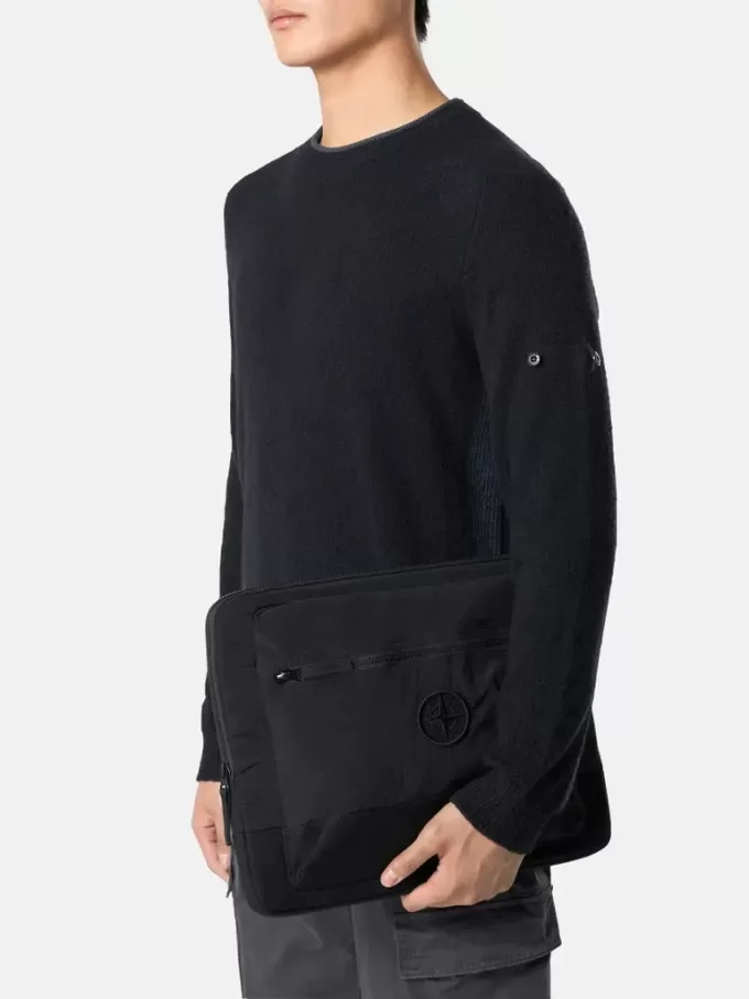 Custodia imbottita per laptop con tasche e cerniera Custodia imbottita per laptop con tasche e cerniera