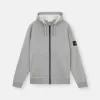 Felpa con cappuccio con coulisse e zip. Felpa con cappuccio con coulisse e zip.