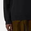 Felpa girocollo dalla vestibilità regolare con tasche sulle maniche. Felpa girocollo dalla vestibilità regolare con tasche sulle maniche.