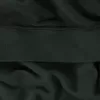 Felpa girocollo dalla vestibilità regolare con tasche sulle maniche. Felpa girocollo dalla vestibilità regolare con tasche sulle maniche.