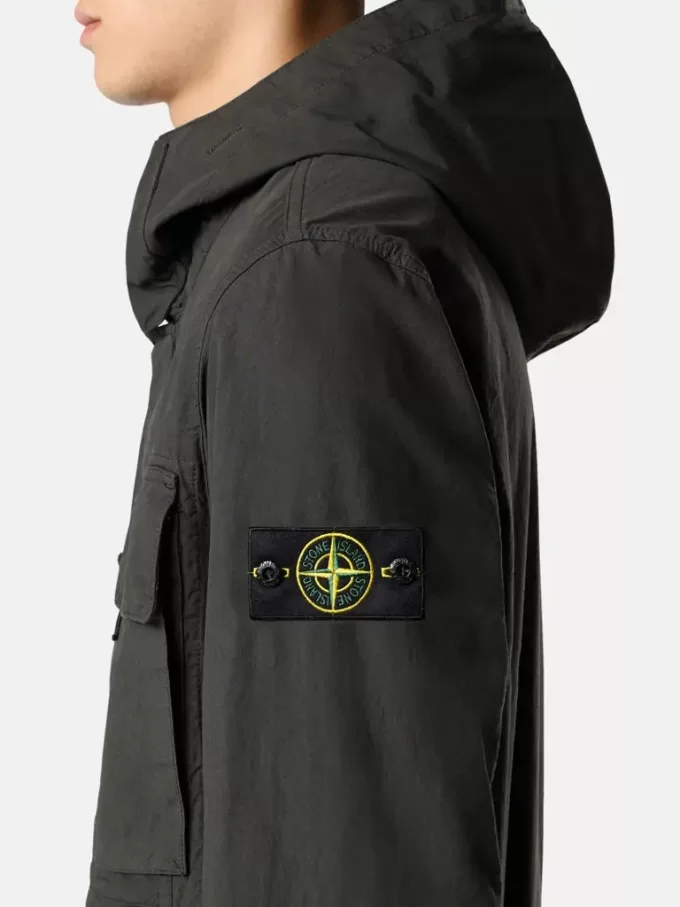 Giacca da campo con cappuccio, tasche antiscivolo e tasche sul petto Giacca da campo con cappuccio, tasche antiscivolo e tasche sul petto