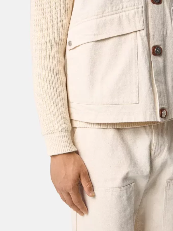 Gilet con chiusura a bottoni e toppe in gomma Gilet con chiusura a bottoni e toppe in gomma