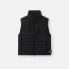 Gilet in piuma con tunnel senza cuciture e trattamento anti-caduta. Gilet in piuma con tunnel senza cuciture e trattamento anti-caduta.