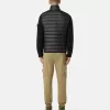 Gilet leggero con cerniera e trattamento anti-goccia Gilet leggero con cerniera e trattamento anti-goccia