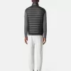 Gilet leggero con cerniera e trattamento anti-goccia Gilet leggero con cerniera e trattamento anti-goccia