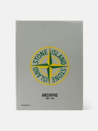 Libro con copertina rigida