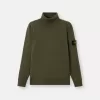 Maglione a collo alto con bordi a costine