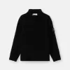 Maglione con collo alto e dettagli a cuciture rovesciate