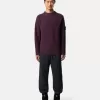 Maglione con collo alto e dettagli a cuciture rovesciate