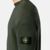 Maglione con collo alto e dettagli a cuciture rovesciate