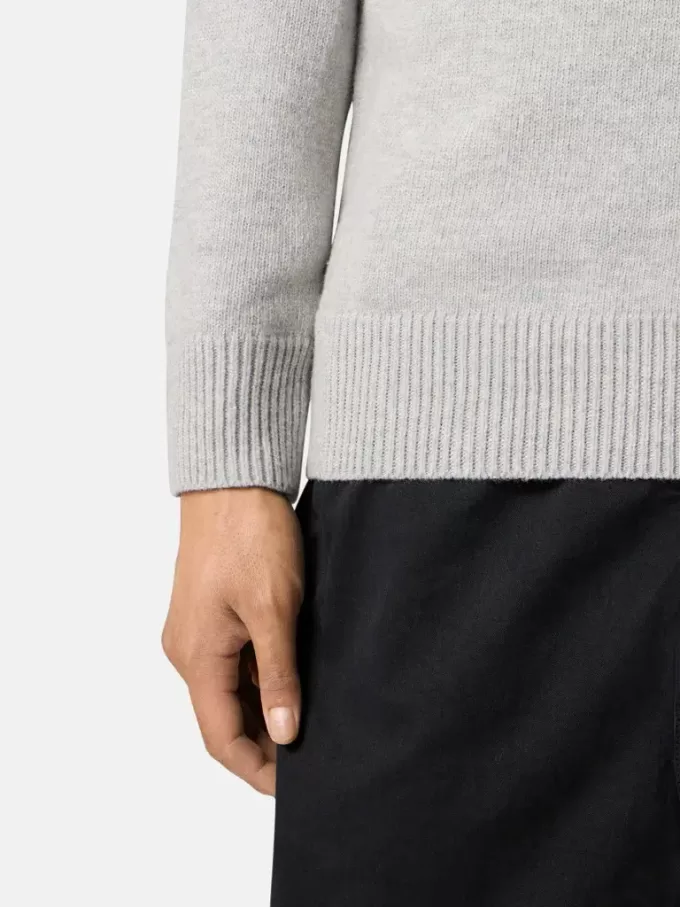 Maglione con mezza zip e rifiniture in feltro Maglione con mezza zip e rifiniture in feltro