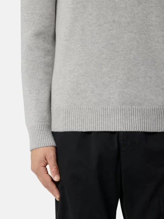 Maglione girocollo con dettagli a maglia rovesciata Maglione girocollo con dettagli a maglia rovesciata