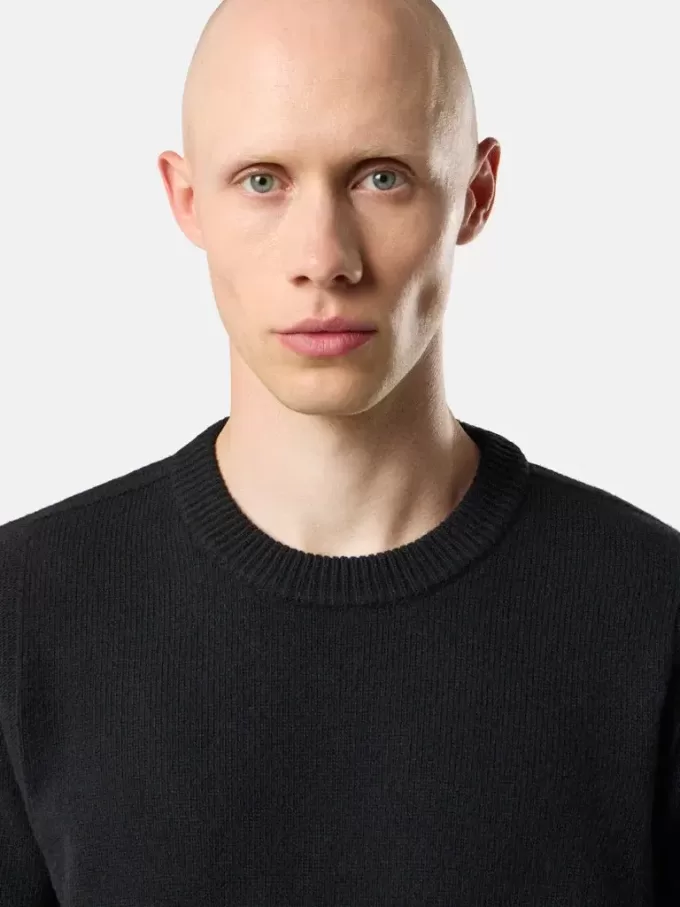 Maglione girocollo con dettagli a maglia rovesciata Maglione girocollo con dettagli a maglia rovesciata