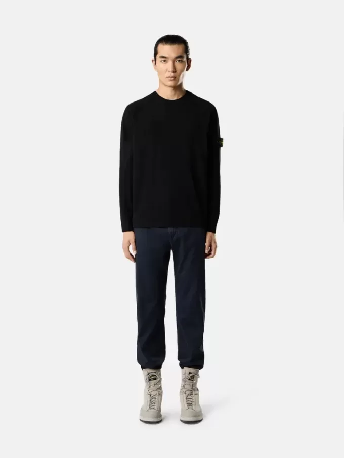 Maglione girocollo con maniche raglan e bordi a costine