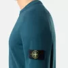 Maglione girocollo con maniche raglan e bordi a costine