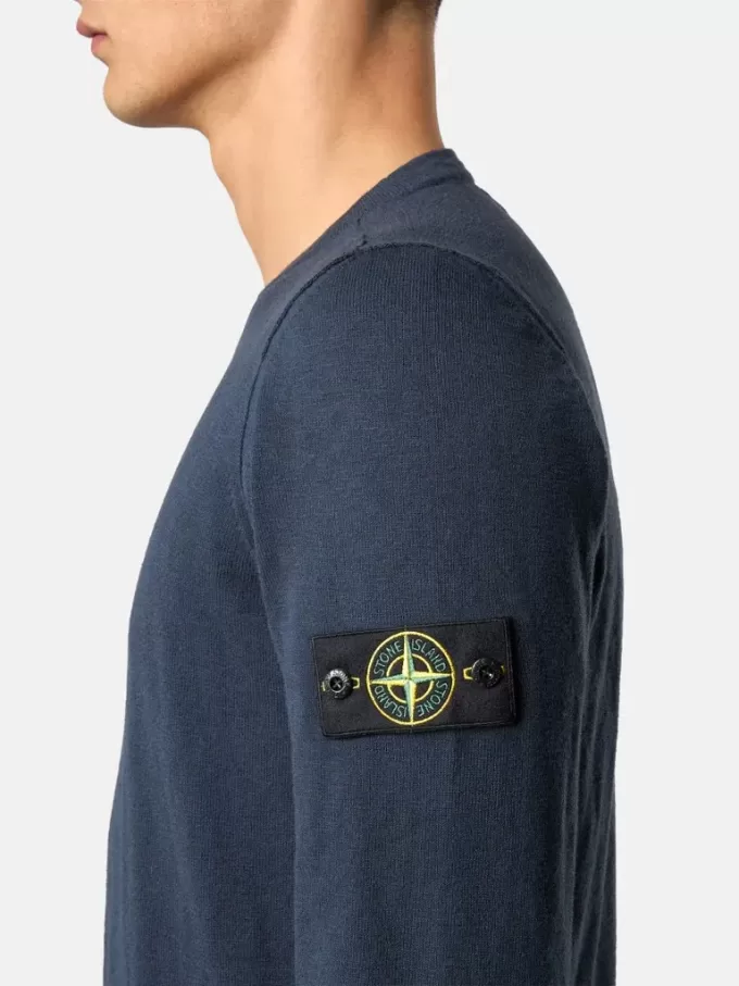 Maglione girocollo con piccoli dettagli arrotolati