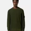 Maglione girocollo con spray bicolore e lavorazione a coste