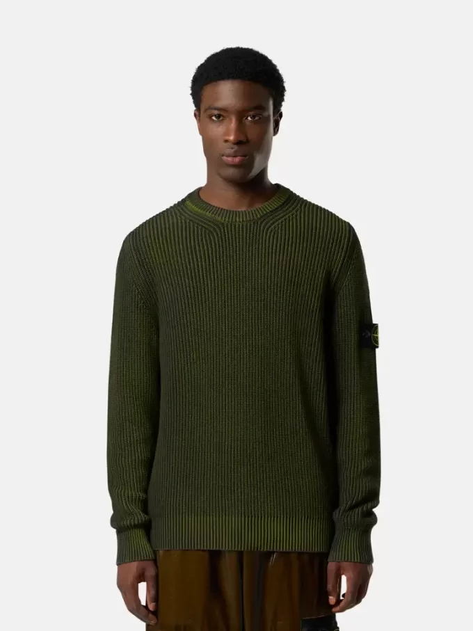 Maglione girocollo con spray bicolore e lavorazione a coste