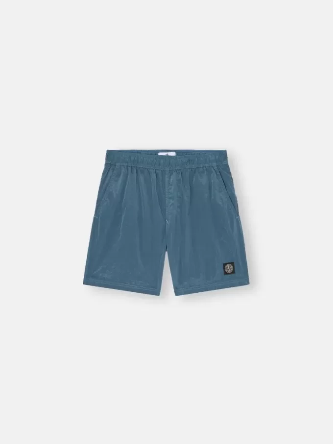 Morbidi pantaloncini da bagno con tasche e fodera in rete. Morbidi pantaloncini da bagno con tasche e fodera in rete.