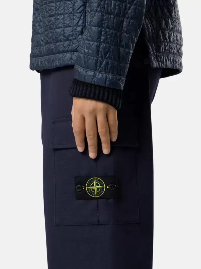 Pantaloni cargo dal taglio ampio con tasche e polsini con coulisse