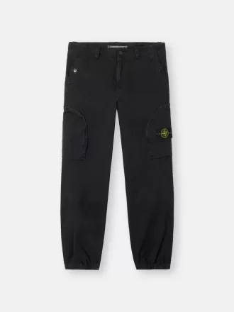 Pantaloni cargo dal taglio regolare con fondo gamba elasticizzato Pantaloni cargo dal taglio regolare con fondo gamba elasticizzato