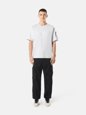Pantaloni cargo dal taglio regolare con fondo gamba elasticizzato Pantaloni cargo dal taglio regolare con fondo gamba elasticizzato