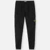 Pantaloni cargo dal taglio regolare e affusolato con elastico in vita Pantaloni cargo dal taglio regolare e affusolato con elastico in vita