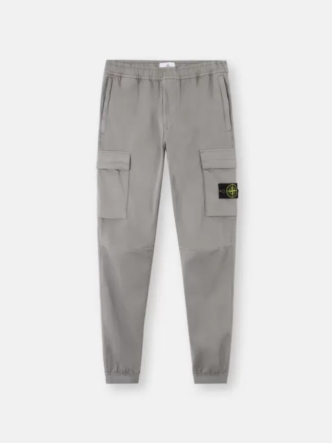 Pantaloni cargo dal taglio regolare e affusolato con elastico in vita Pantaloni cargo dal taglio regolare e affusolato con elastico in vita
