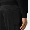 Pantaloni cargo dal taglio regolare e affusolato con elastico in vita Pantaloni cargo dal taglio regolare e affusolato con elastico in vita