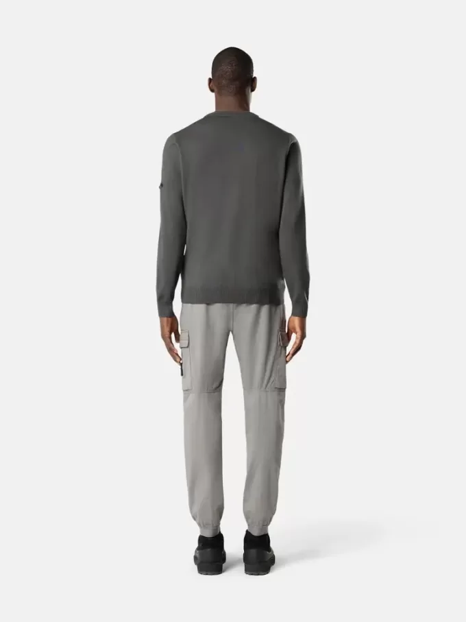 Pantaloni cargo dal taglio regolare e affusolato con elastico in vita Pantaloni cargo dal taglio regolare e affusolato con elastico in vita