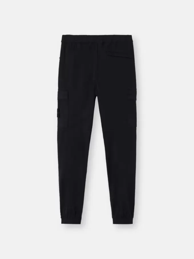 Pantaloni cargo dal taglio regolare e affusolato con elastico in vita Pantaloni cargo dal taglio regolare e affusolato con elastico in vita