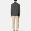 Pantaloni cargo dalla vestibilità regolare e affusolata con tasche con cerniera.