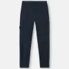 Pantaloni cargo dalla vestibilità regolare e affusolata con tasche con cerniera. Pantaloni cargo dalla vestibilità regolare e affusolata con tasche con cerniera.
