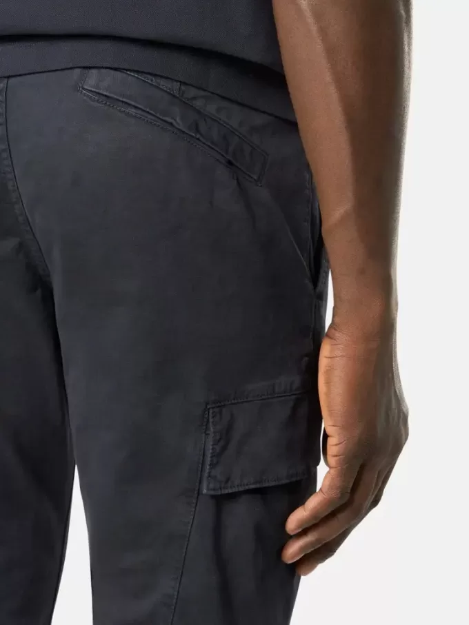 Pantaloni cargo skinny con tasche a scatto