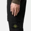 Pantaloni cargo slim fit con tasche con zip Pantaloni cargo slim fit con tasche con zip