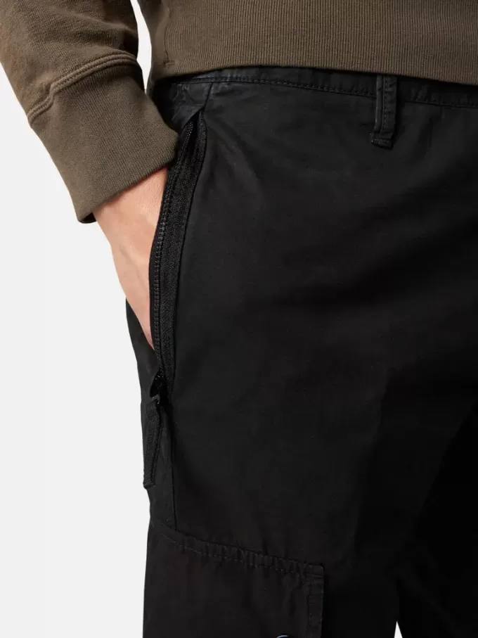 Pantaloni cargo slim fit con tasche con zip Pantaloni cargo slim fit con tasche con zip