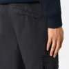 Pantaloni cargo slim fit con tasche con zip Pantaloni cargo slim fit con tasche con zip