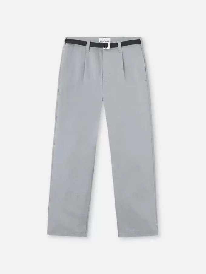 Pantaloni chino dalla vestibilità ampia con cintura in nastro di nylon Pantaloni chino dalla vestibilità ampia con cintura in nastro di nylon