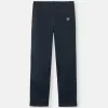 Pantaloni chino dalla vestibilità regolare con tasche e toppa Compass.